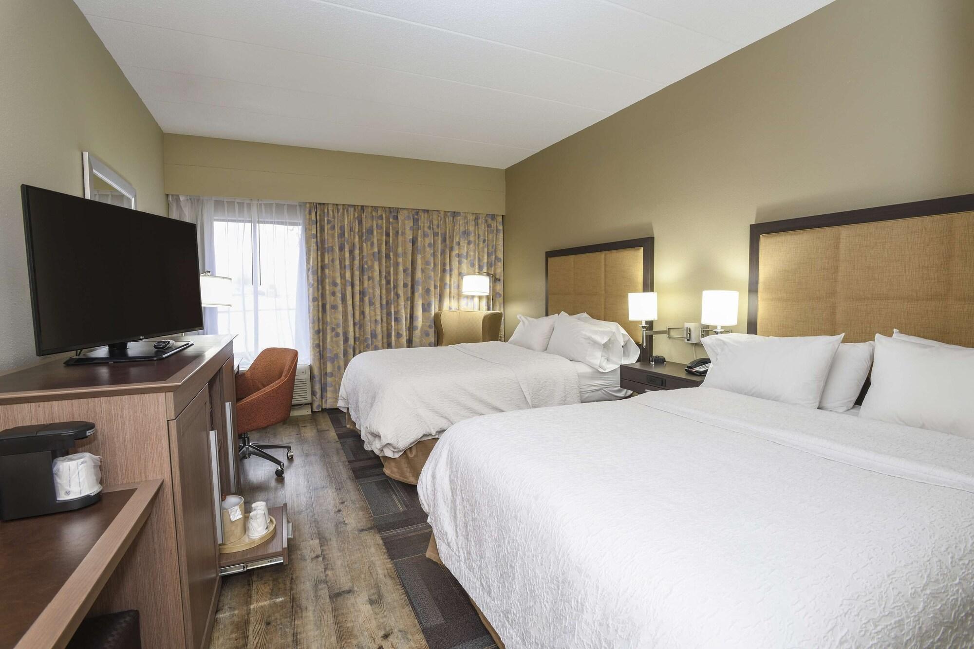 Hampton Inn Cincinnati Eastgate Bagian luar foto