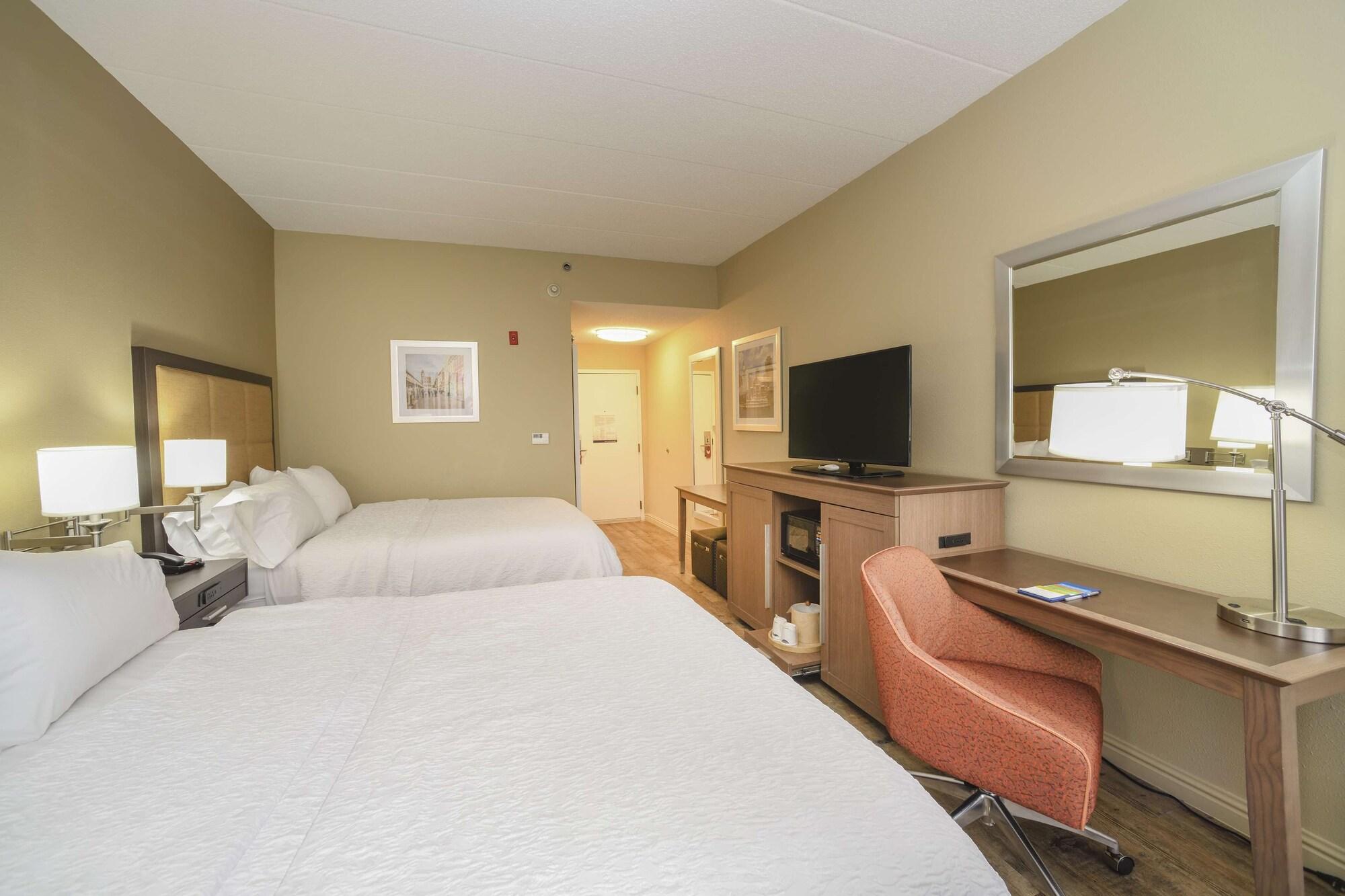 Hampton Inn Cincinnati Eastgate Bagian luar foto