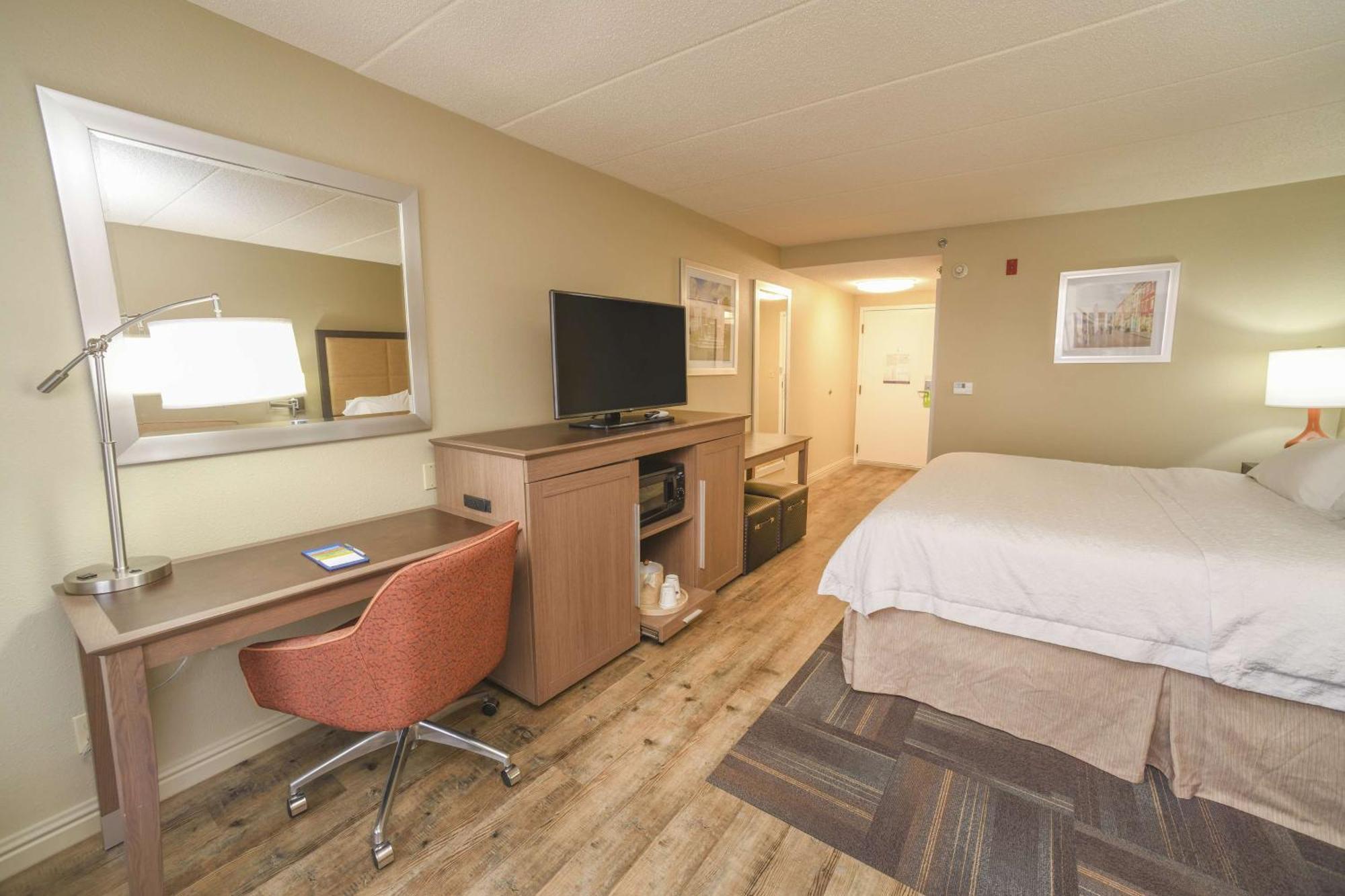 Hampton Inn Cincinnati Eastgate Bagian luar foto
