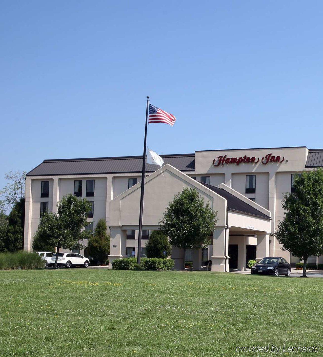 Hampton Inn Cincinnati Eastgate Bagian luar foto